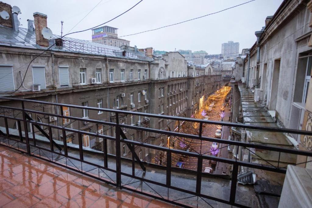 Khreshchatyk Apart Hotel 911 Kiev Exterior foto
