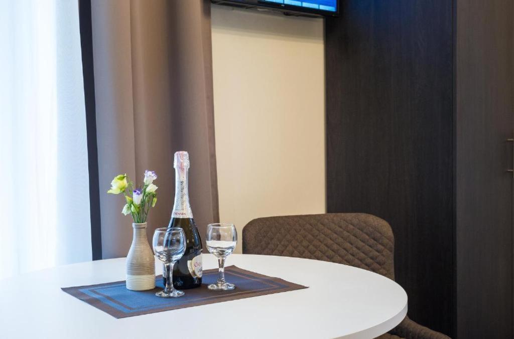 Khreshchatyk Apart Hotel 911 Kiev Exterior foto